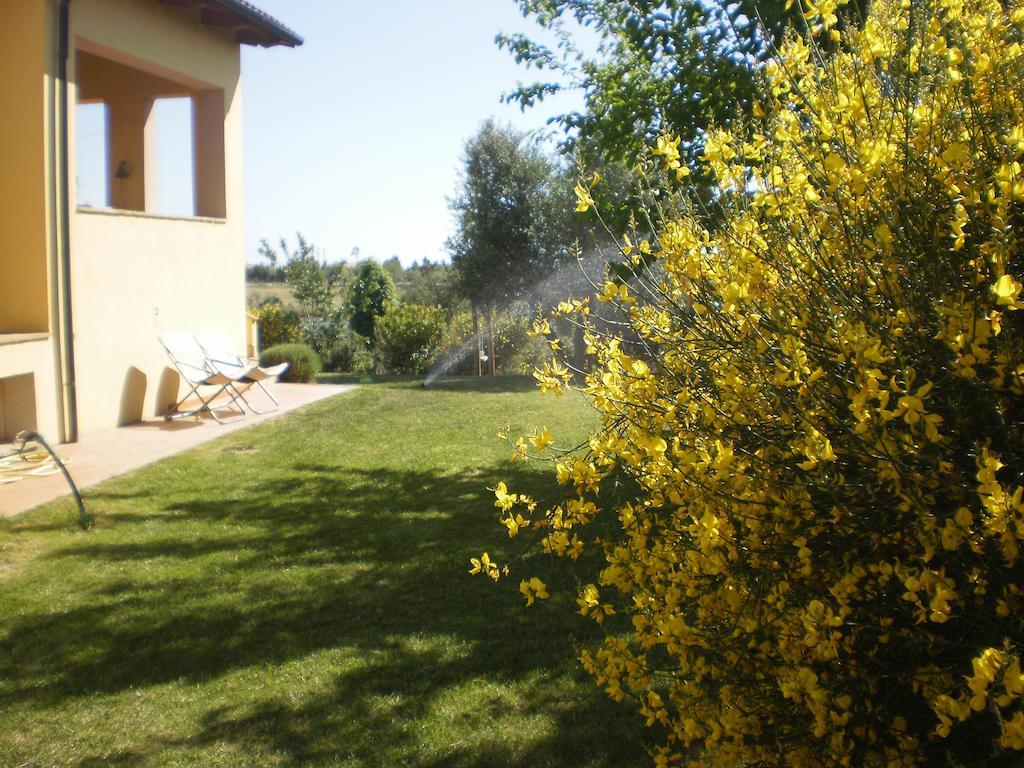 Locanda Degli Etruschi Montalto di Castro Exterior foto